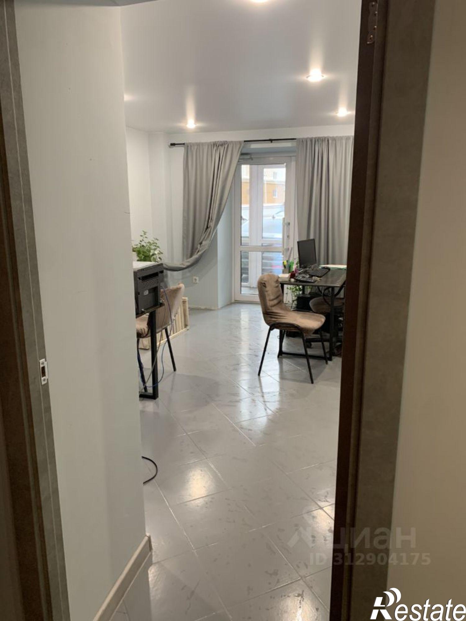 Купить офис, помещение под офис за 9 386 260 рублей на Новомостовая улица, 8
