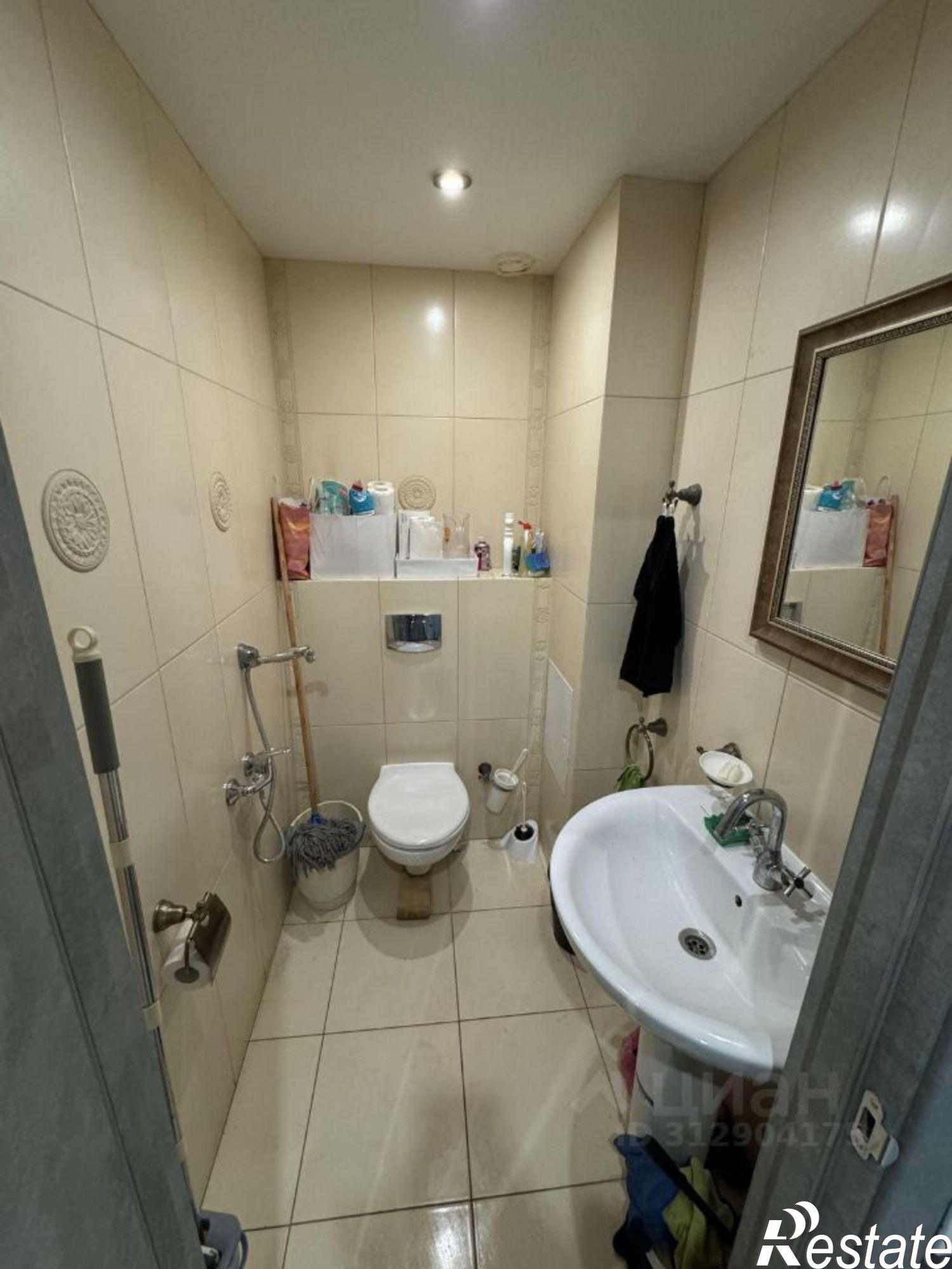 Купить офис, помещение под офис за 9 386 260 рублей на Новомостовая улица, 8
