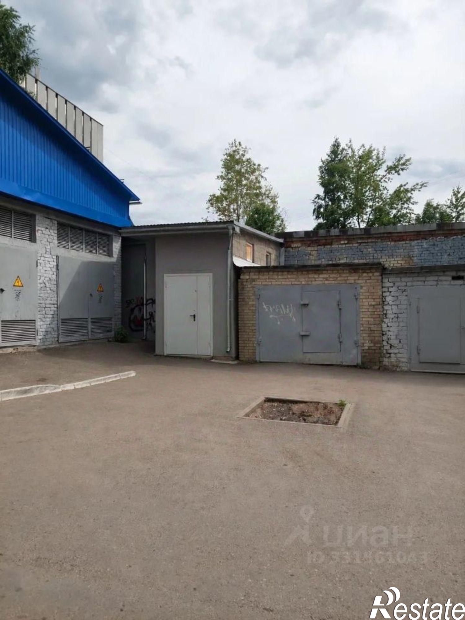 Купить гараж, место в паркинге за 1 279 800 рублей на улица Аксакова, 72