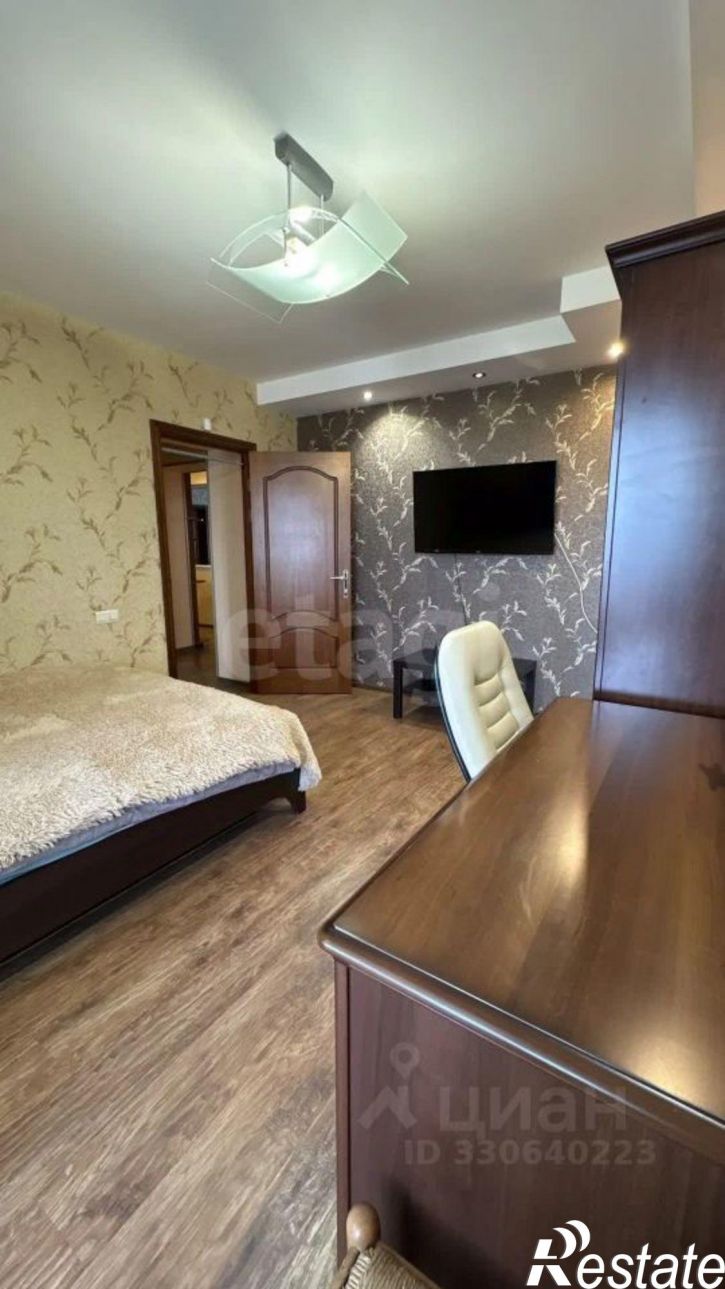 4-комн квартира ул Батырская, 14,  д. 14