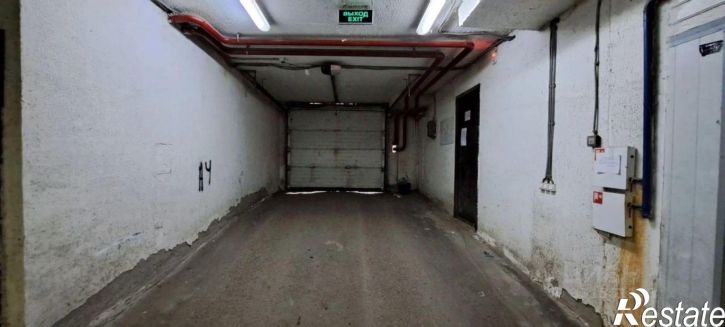 Гараж/парковка Айская улица, 37,  д. 37