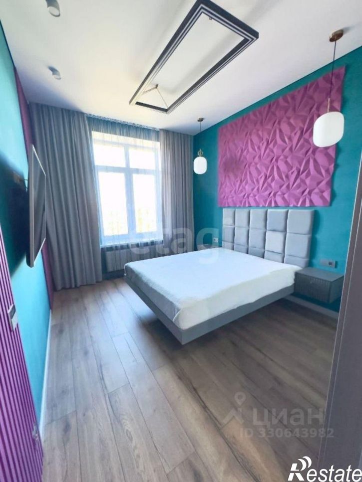 2-комн квартира ул Академика Сулейманова, 10,  д. 10