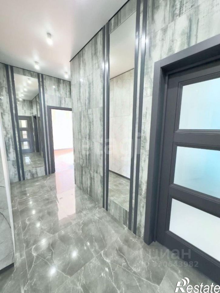 2-комн квартира ул Академика Сулейманова, 10,  д. 10