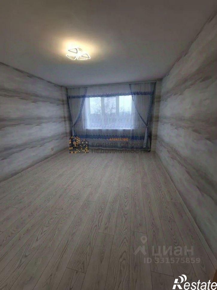 2-комн квартира улица Лётчиков, 5,  д. 5