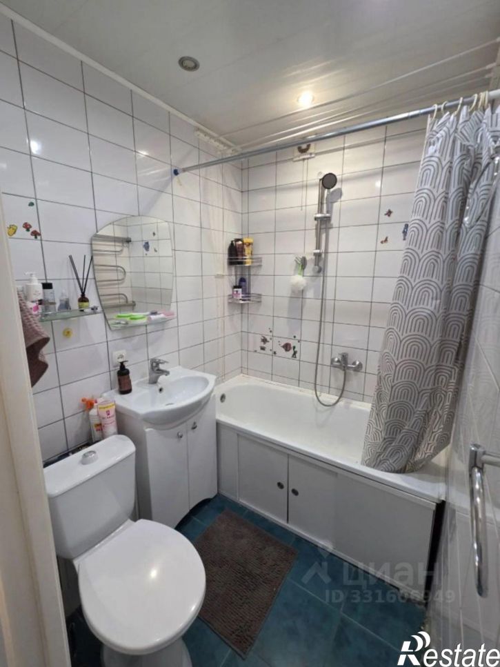 2-комн квартира улица Рихарда Зорге, 12,  д. 12