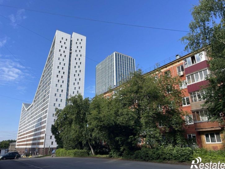 2-комн квартира пр-кт Октября, 105/2,  д. 105/2