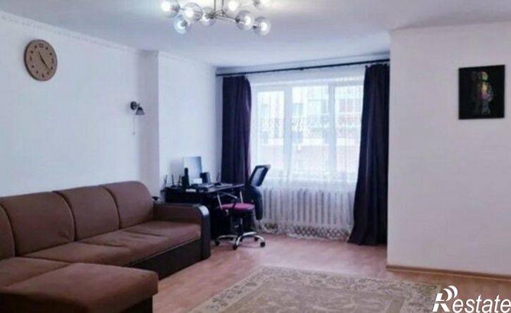 1-комн квартира Революционная улица, 70,  д. 70