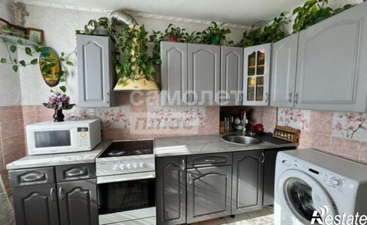 3-комн квартира улица Ферина, 20,  д. 20