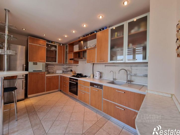4-комн квартира улица Пушкина, 82,  д. 82