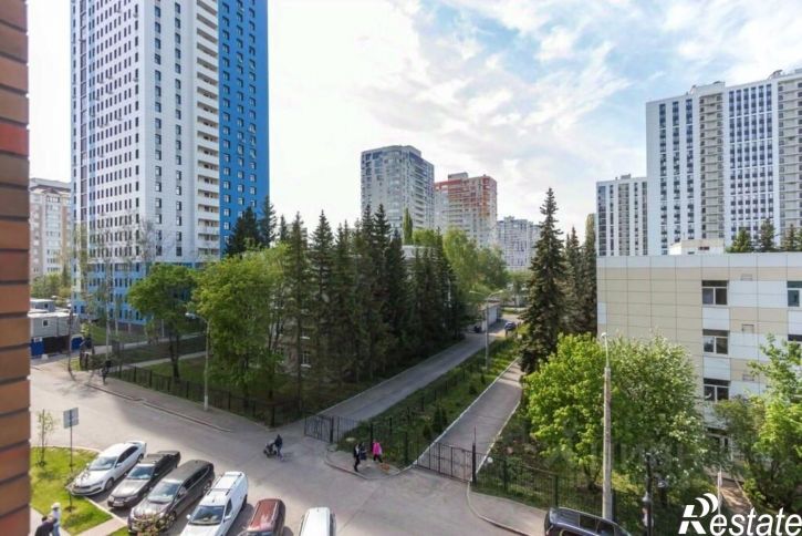 3-комн квартира улица Рихарда Зорге, 73/1,  д. 73/1