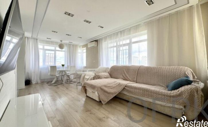 5-комн квартира ул Архитектора Рехмукова, 7,  д. 7