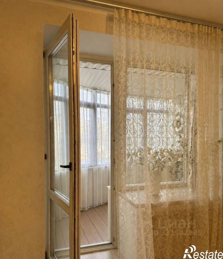3-комн квартира улица Братьев Кадомцевых, 12/2,  д. 12/2