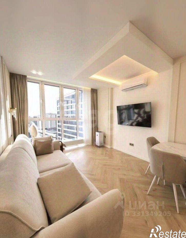 3-комн квартира ул Пархоменко, 156г,  д. 156г