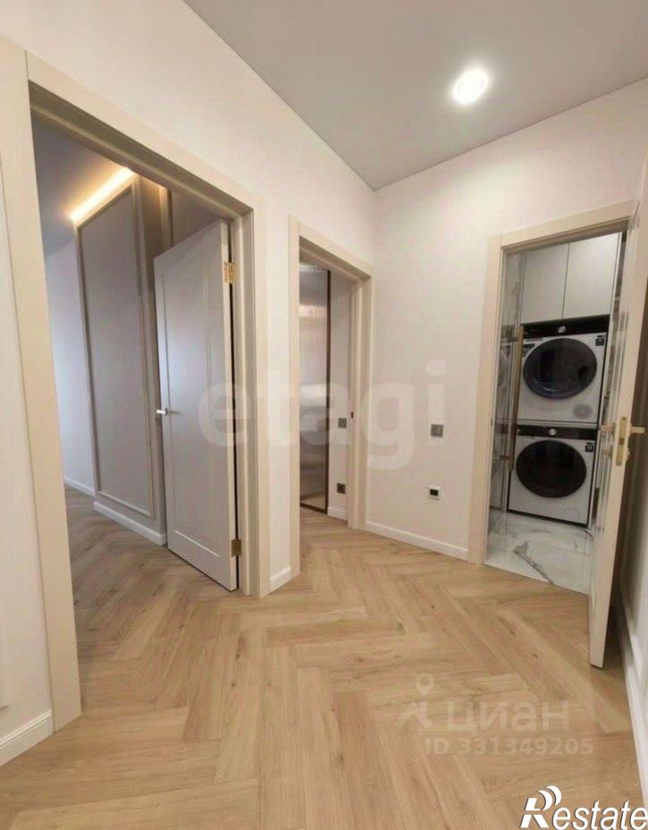 3-комн квартира ул Пархоменко, 156г,  д. 156г