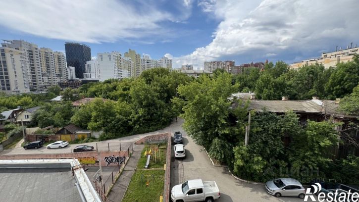 3-комн квартира ул Коммунистическая, 92,  д. 92