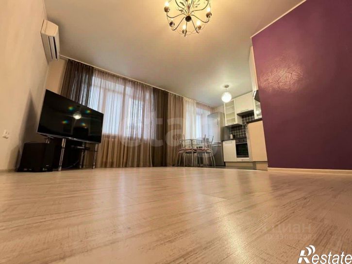 3-комн квартира ул Цюрупы, 83 1,  д. 83 1,  к. 1