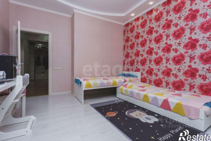 3-комн квартира б-р Ибрагимова, 32,  д. 32