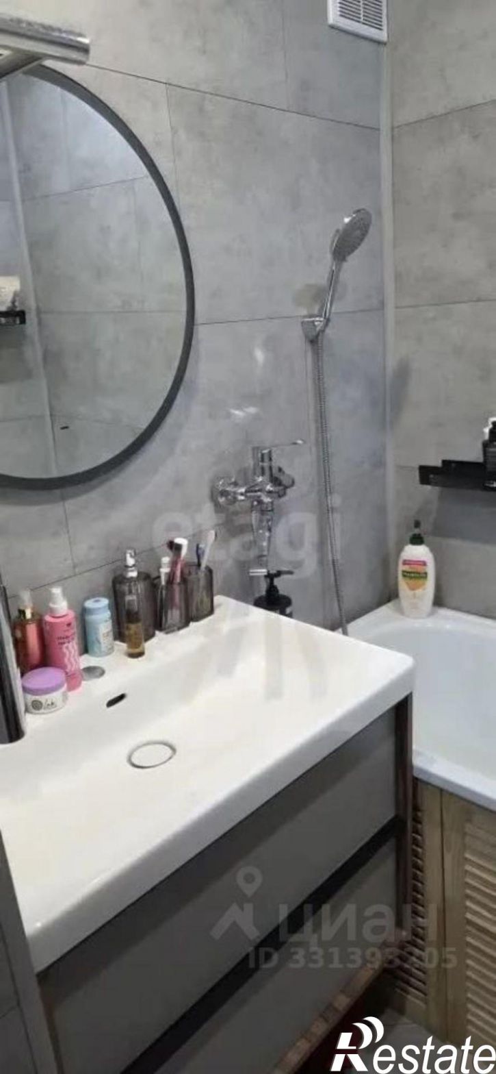 3-комн квартира ул Ахметова, 318/1,  д. 318/1