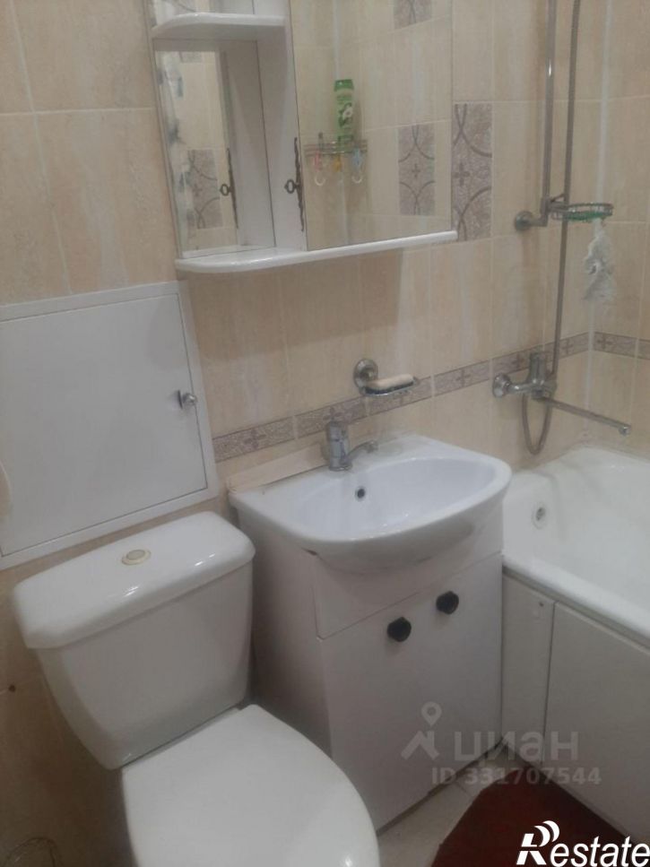 2-комн квартира пр-кт Октября, 56,  д. 56