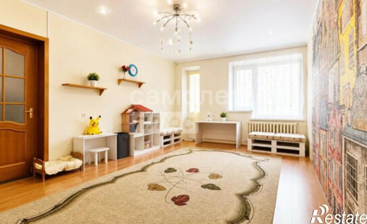 4-комн квартира ул Цюрупы, 130,  д. 130