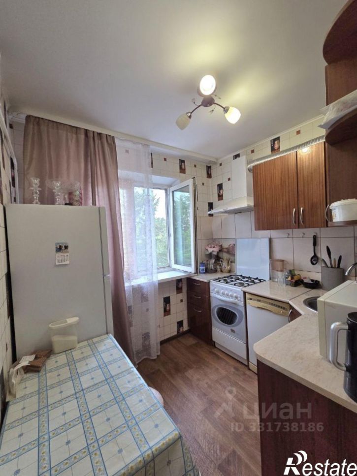 2-комн квартира ул Степана Халтурина, 42/1,  д. 42/1