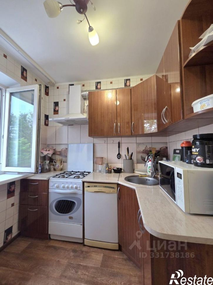 2-комн квартира ул Степана Халтурина, 42/1,  д. 42/1