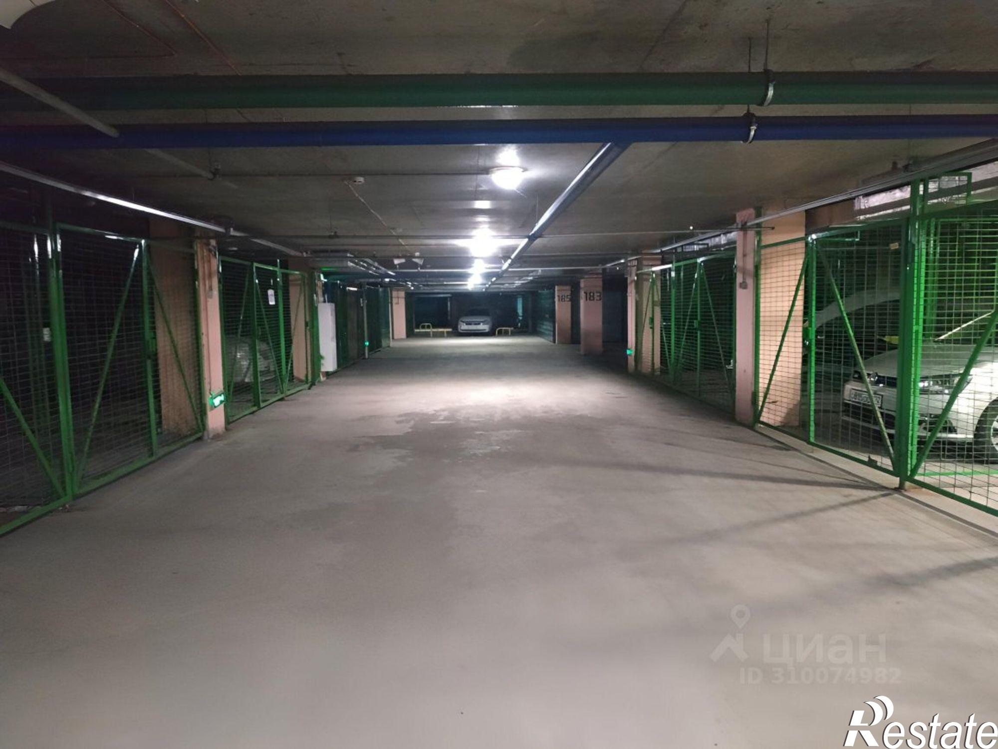 Сдать гараж, место в паркинге за 4 501 рублей на ул Проломная, 16