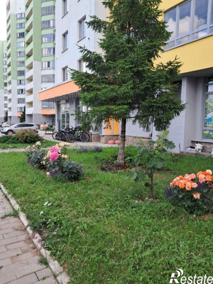 1-комн квартира ул Евгения Столярова, 6,  д. 6