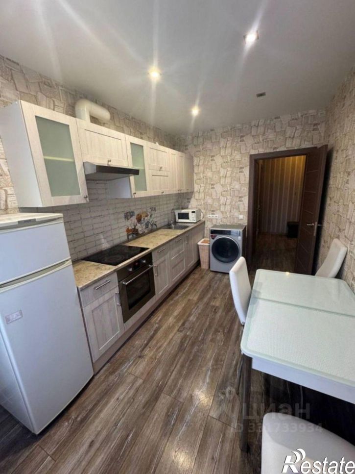2-комн квартира ул Айская, 22,  д. 22