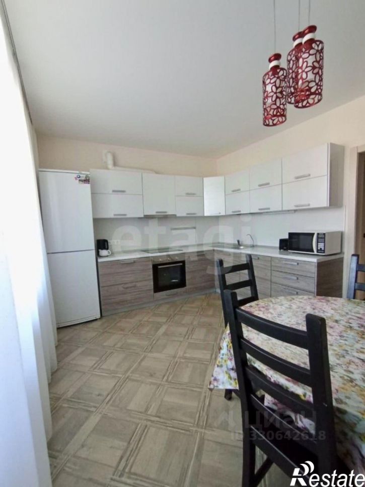 3-комн квартира ул Рихарда Зорге, 63/5,  д. 63/5