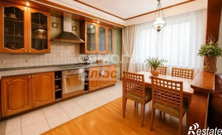 3-комн квартира ул Цюрупы, 130,  д. 130