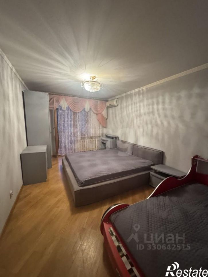 2-комн квартира ул Братьев Кадомцевых, 12/2,  д. 12/2