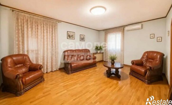 3-комн квартира ул Цюрупы, 130,  д. 130