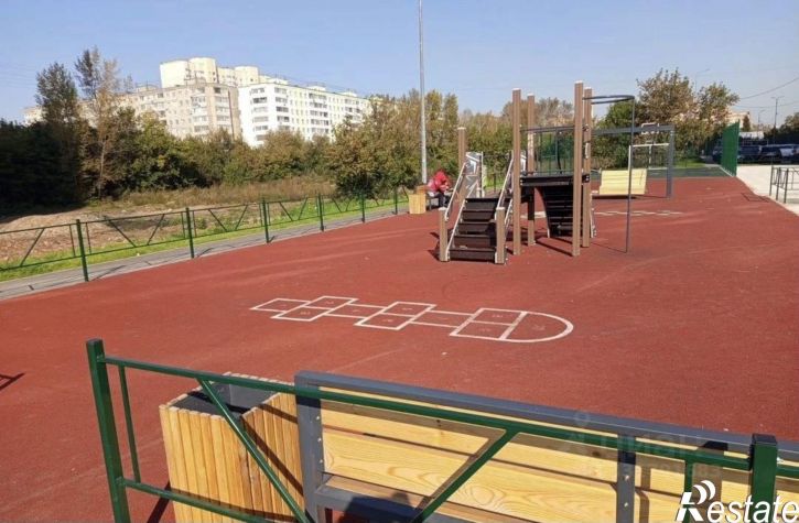 2-комн квартира ул им. Фронтовых бригад, 10/3,  д. 10/3