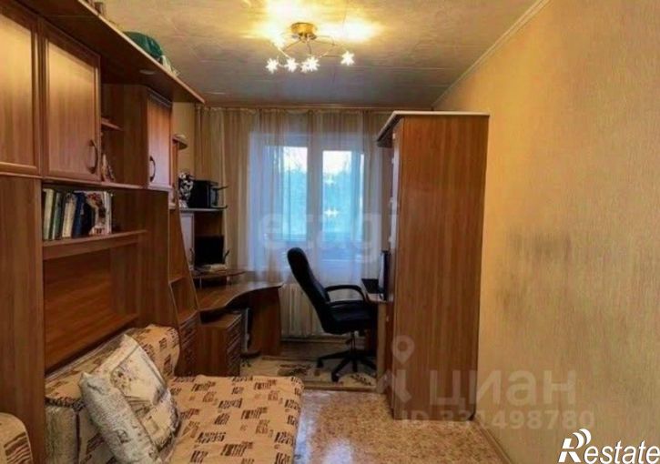 3-комн квартира ул Адмирала Ушакова, 68,  д. 68