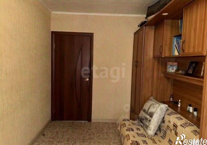 3-комн квартира ул Адмирала Ушакова, 68,  д. 68