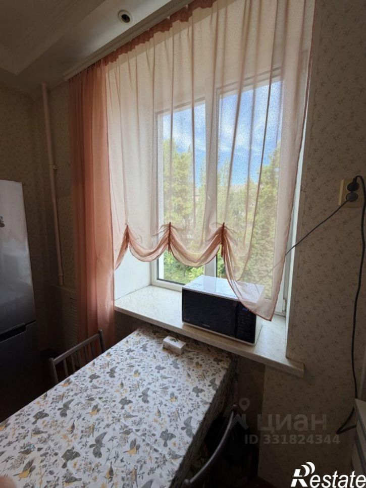 3-комн квартира ул Калинина, 20,  д. 20