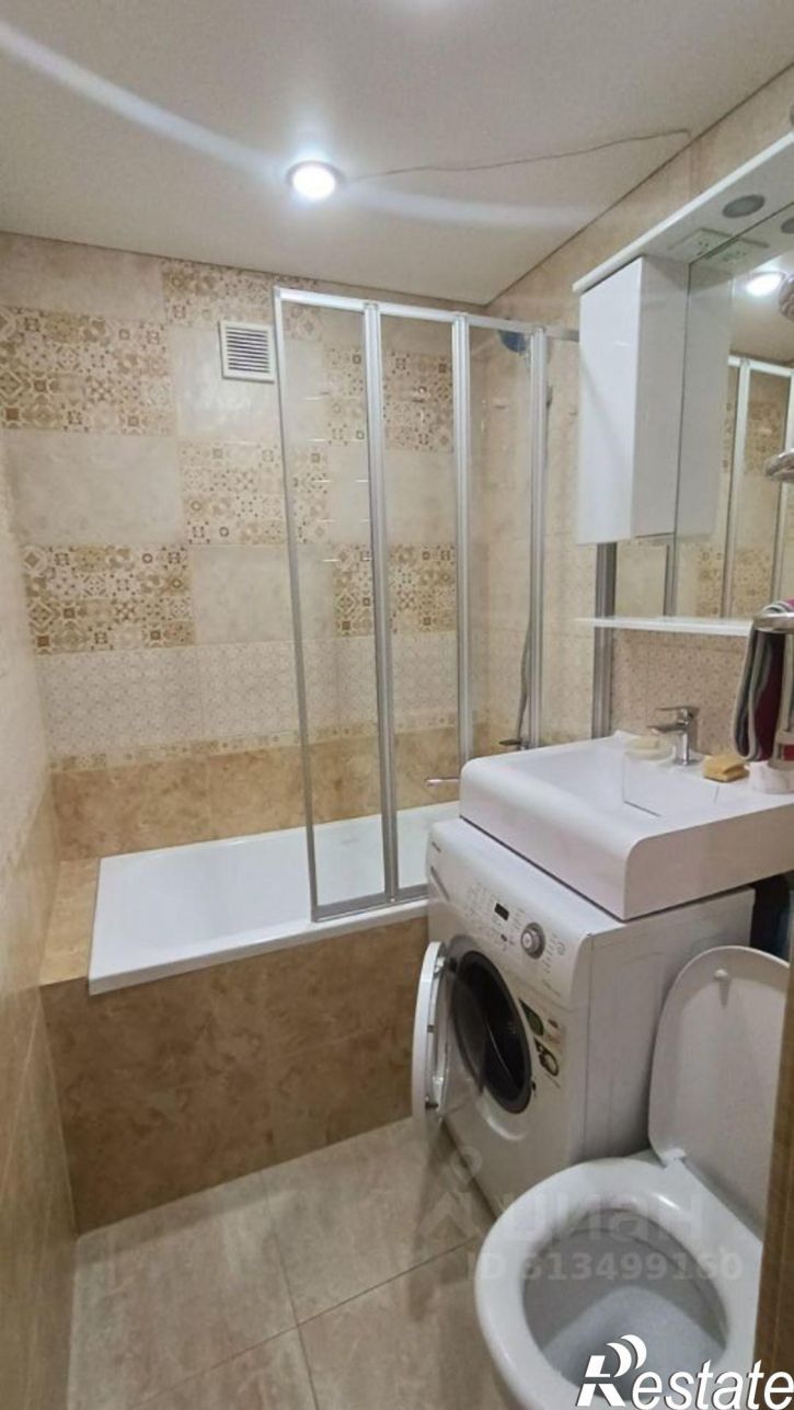 2-комн квартира ул Бориса Домашникова, 24,  д. 24