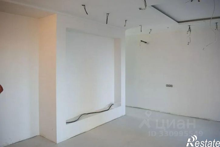 2-комн квартира пр-кт Дружбы народов, 5,  д. 5