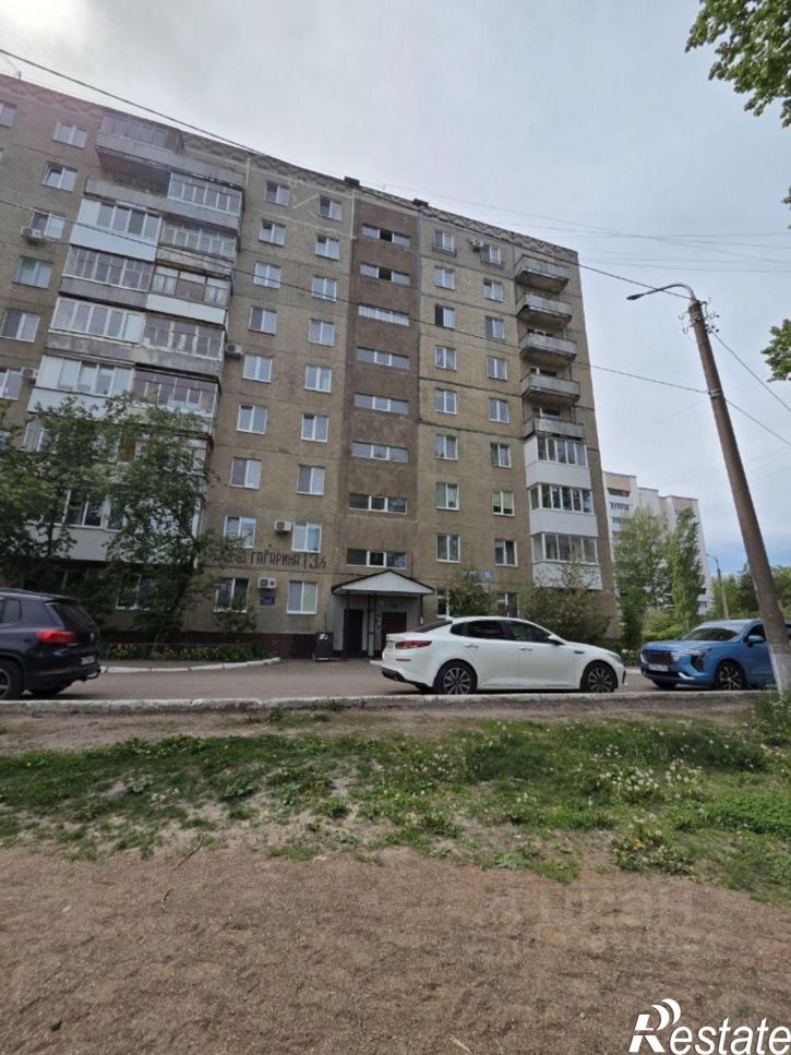 2-комн квартира ул Юрия Гагарина, 13/3,  д. 13/3