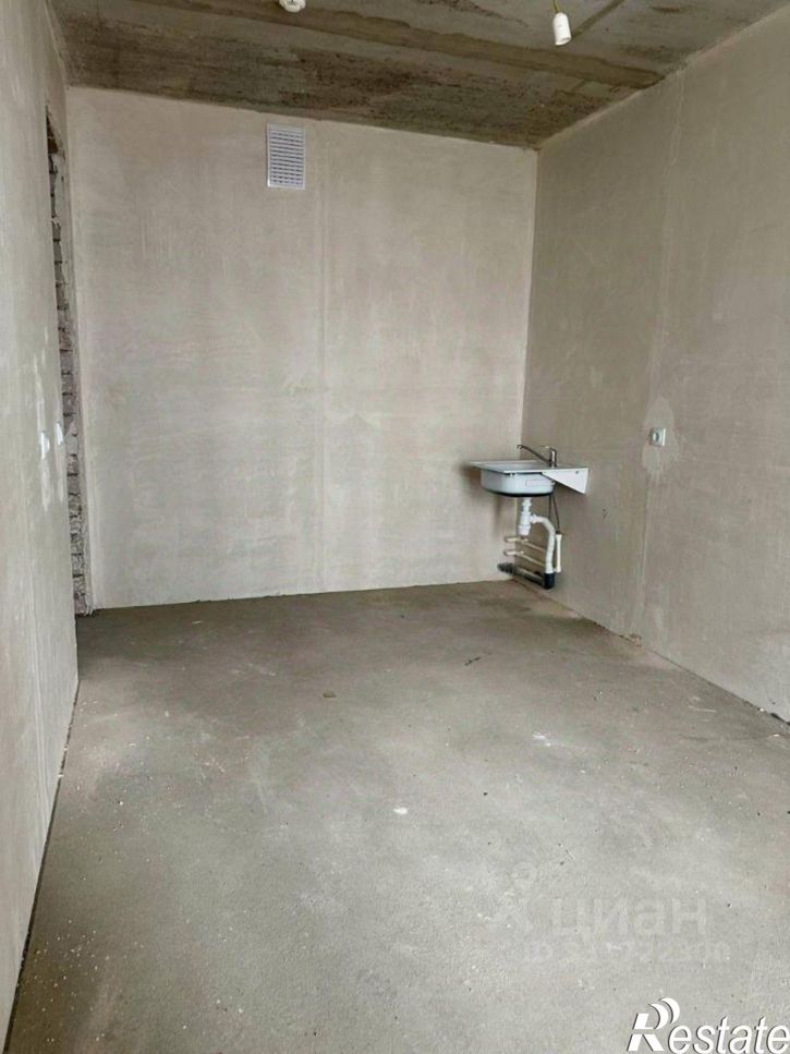 3-комн квартира ул Гази Загитова, 11/1,  д. 11/1