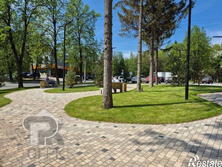 2-комн квартира ул Братьев Кадомцевых, 15,  д. 15