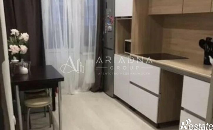 1-комн квартира ул Генерала Ишбулатова, 8/2,  д. 8/2