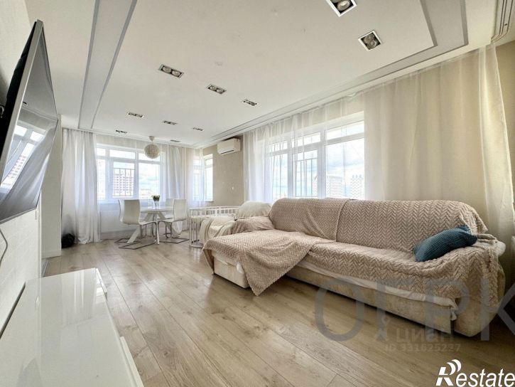 5-комн квартира ул Архитектора Рехмукова, 7,  д. 7