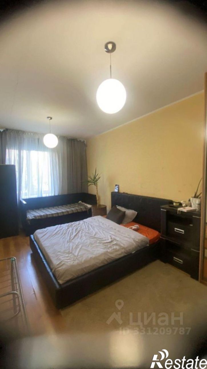 3-комн квартира ул Зайнаб Биишевой, 11,  д. 11