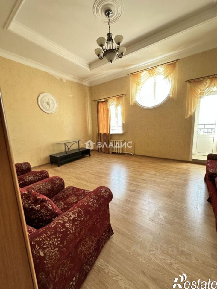 2-комн квартира ул Революционная, 92/4,  д. 92/4