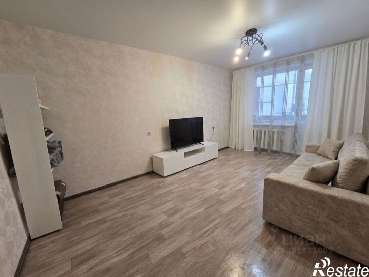 1-комн квартира улица Кирова, 93,  д. 93