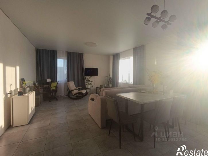 3-комн квартира ул Степана Кувыкина, 35,  д. 35