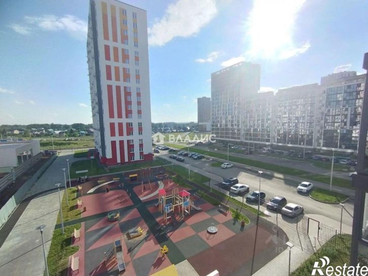 2-комн квартира ул Майора Доставалова, 1,  д. 1