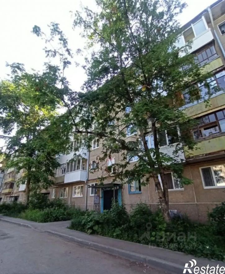 2-комн квартира ул Адмирала Ушакова, 72,  д. 72